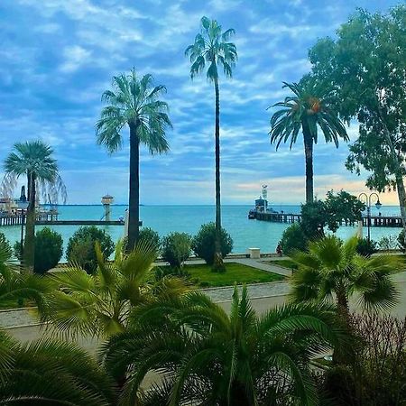 Квартира У Моря В Сухуме Sukhumi Ngoại thất bức ảnh